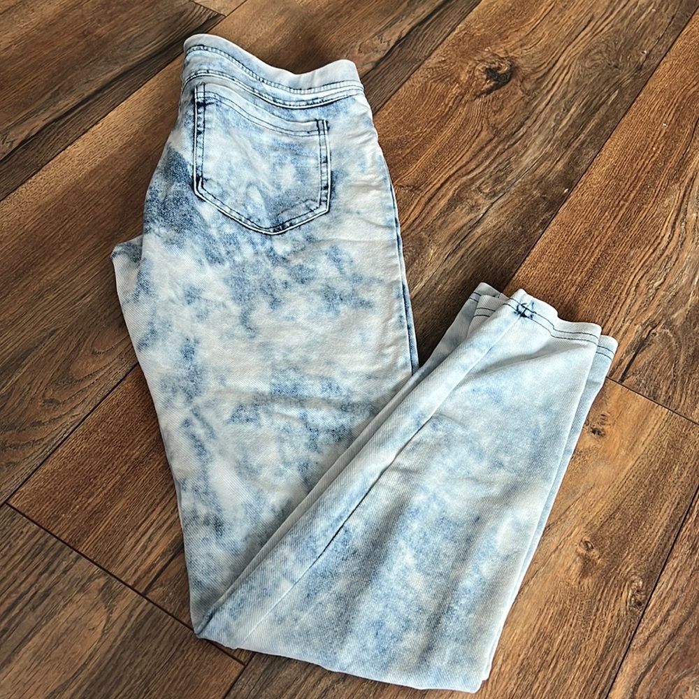 Acid Wash Jeggings